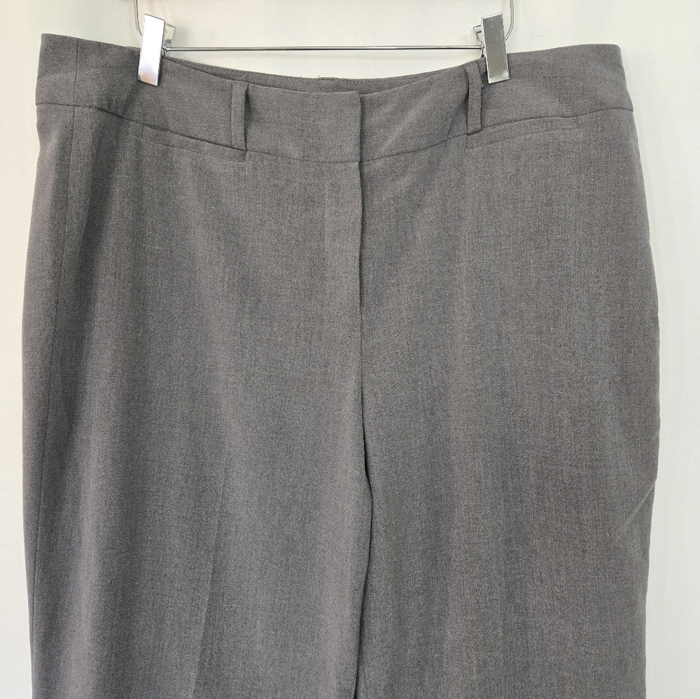 Larry Levine  Gray  Short Ankle Straight/Wide Pants Plus Size  16